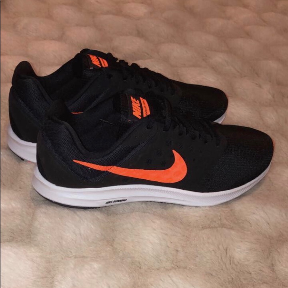 Nike Downshifter 7